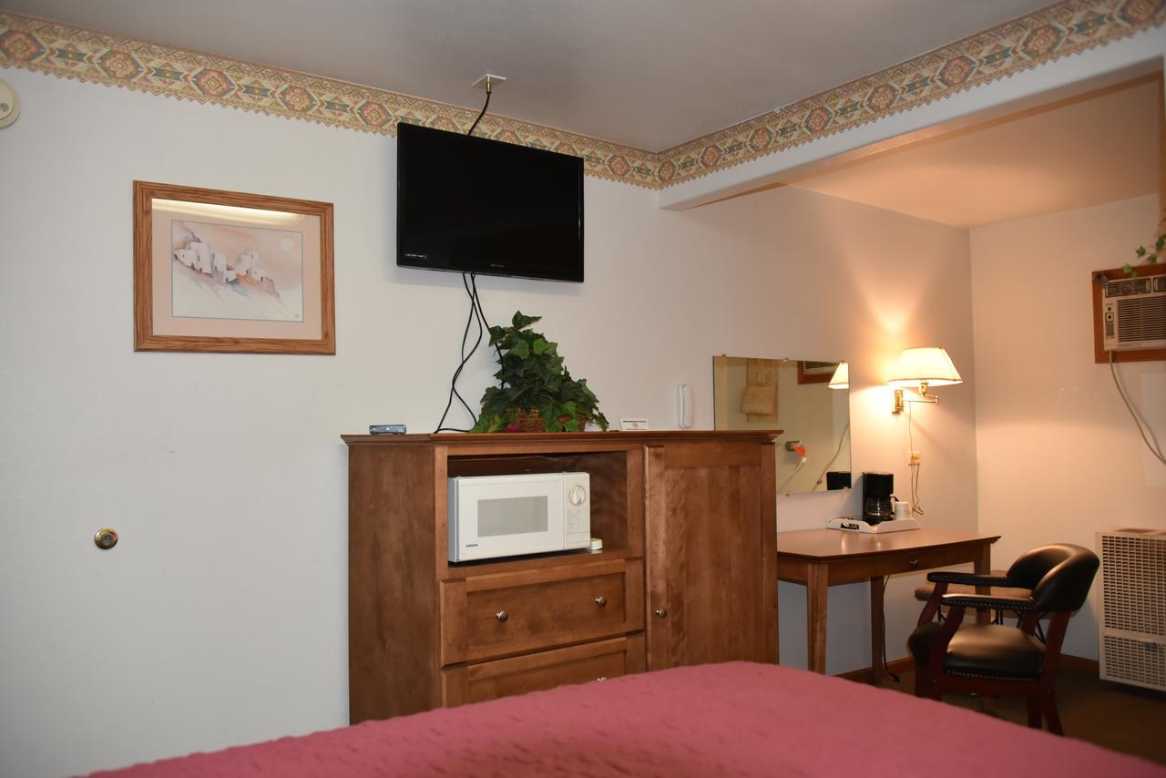 Royals Inn Motel Malta Buitenkant foto